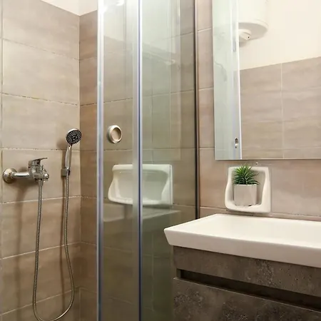 Luxury Christos Apartamento Gouviá